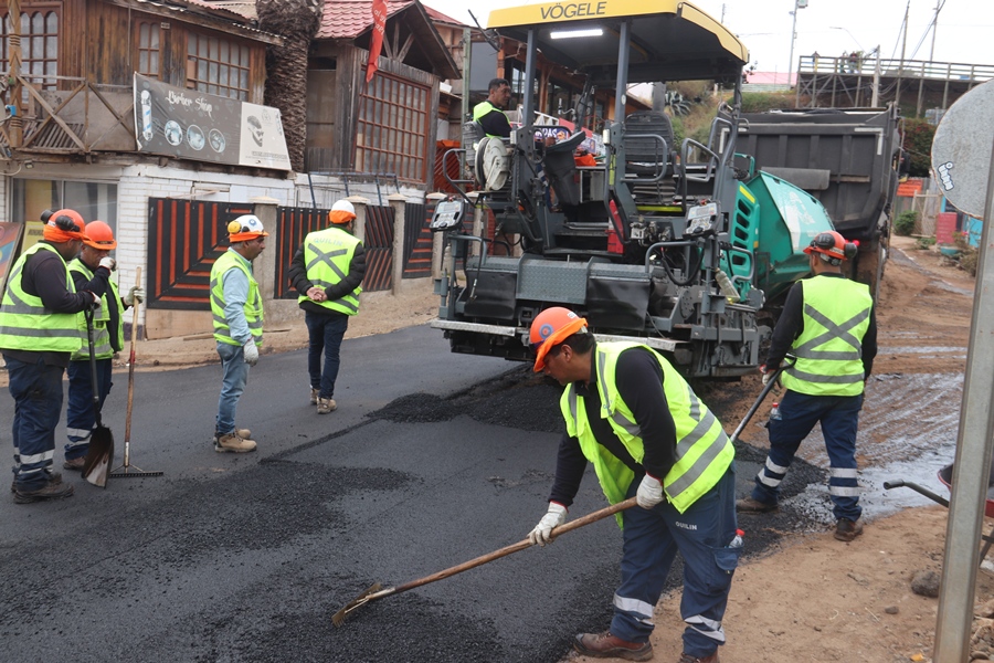 Invertiremos más de $900 millones en pavimentación
